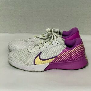 NikeCourt Air Zoom Vapor Pro 2 - size 8